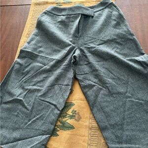 Gray Wide-Leg Wool Blend long shorts 26 inches size 2